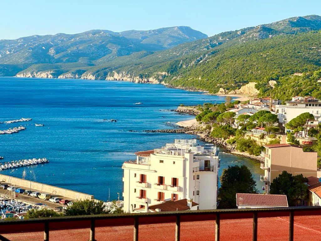 Cala Gonone House Apartment Bagian luar foto